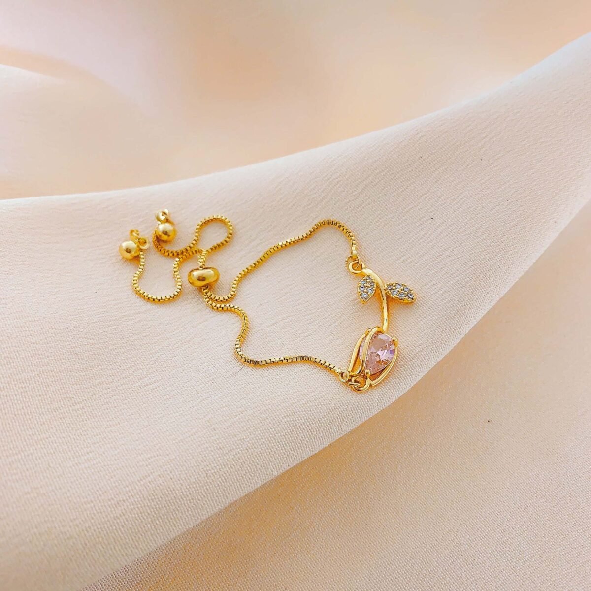Tulip Stainless Steel Pendant Necklace Jewelry Accessories - Image 2