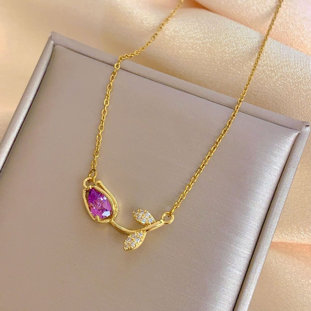 Tulip Stainless Steel Pendant Necklace Jewelry Accessories - Image 5