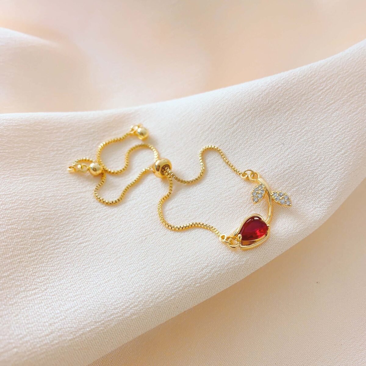 Tulip Stainless Steel Pendant Necklace Jewelry Accessories - Image 6