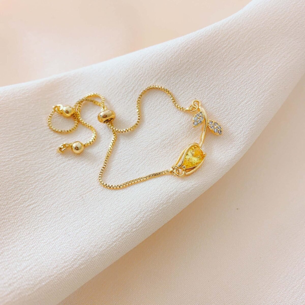 Tulip Stainless Steel Pendant Necklace Jewelry Accessories - Image 10